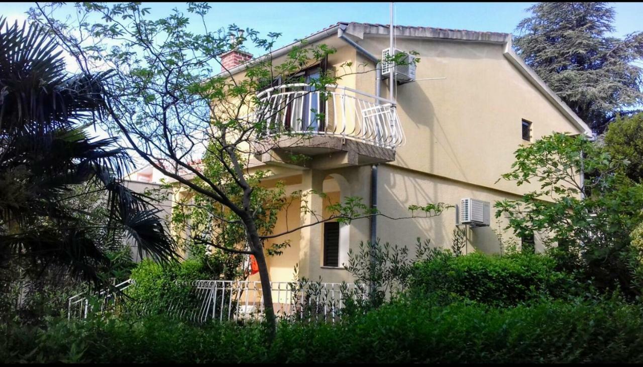 Apartman Zorka Jadrija Exterior photo